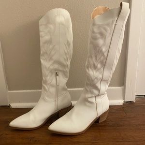White Cowboy Boots - Size 7